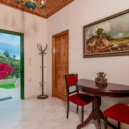 Avrochares Villa Zakynthos Town